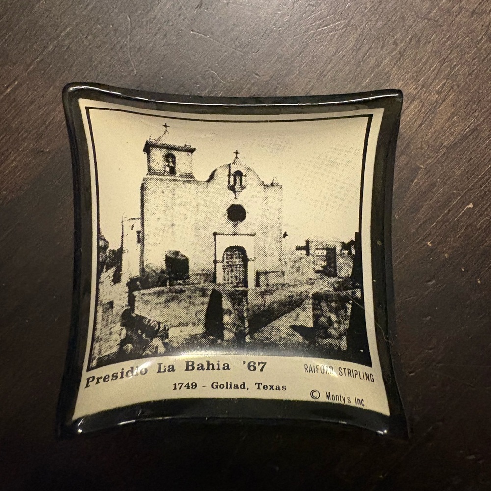 Vintage trinket container
